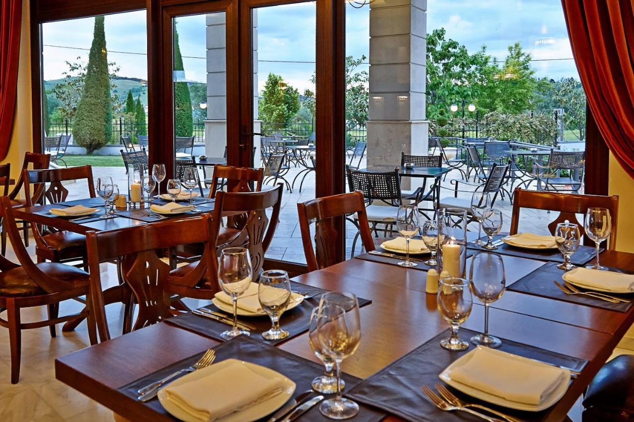 Aeton Melathron Hotel Trikala  Ngoại thất bức ảnh