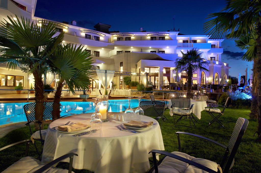 Aeton Melathron Hotel Trikala  Ngoại thất bức ảnh